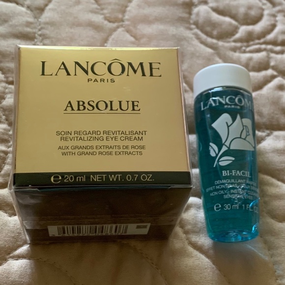 NWT✨Luxury Lancôme 👁️ Absolue Revitalizing Eye Cream 20 ml + Bonus product - Picture 3 of 7